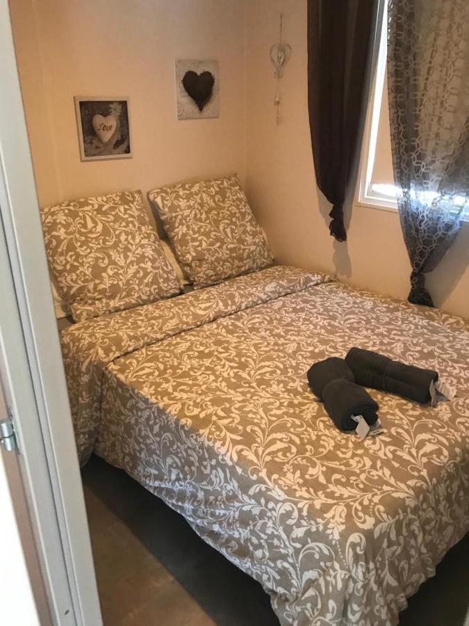 Mobilhome En Face Des Plages Hyeres Ngoại thất bức ảnh